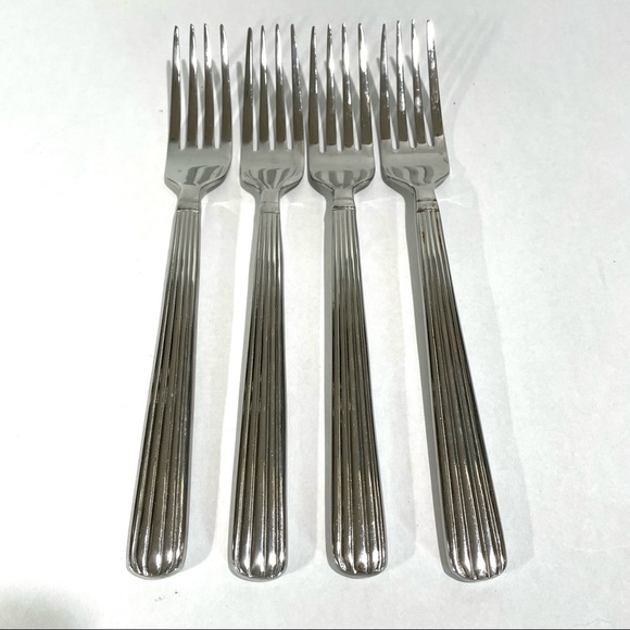 Towle Silver Stainless Dinner Forks set of 4 - Picture 2 of 7